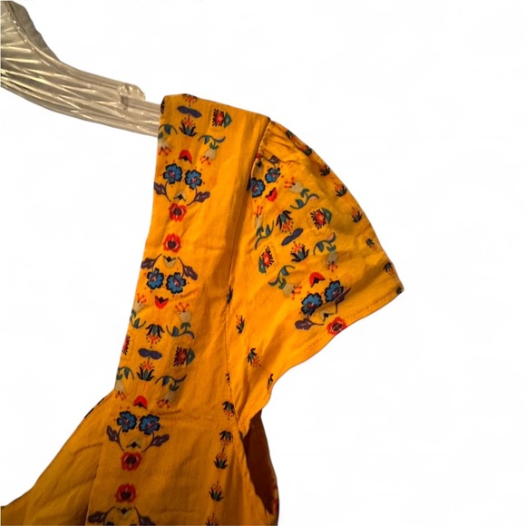 Urban Outfitters Finnegan Yellow floral mini dress small - Picture 8 of 9